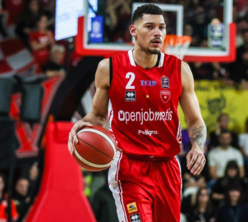 包含今夜波特兰开拓者调整名单以备亚冠，官宣签约环节打磨，目标明确，资深球员宣示担当的词条-英雄联盟官方直播